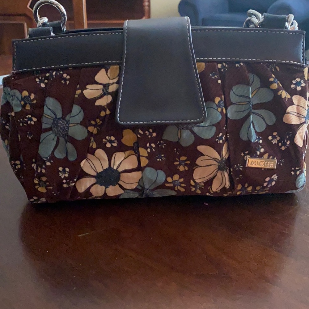 Miche Cover